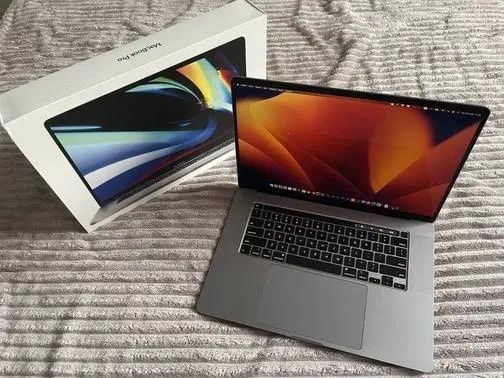 (Обмен) Macbook pro 16”(3072×1920)i7-9750H,16,512, 5300M GDDR6