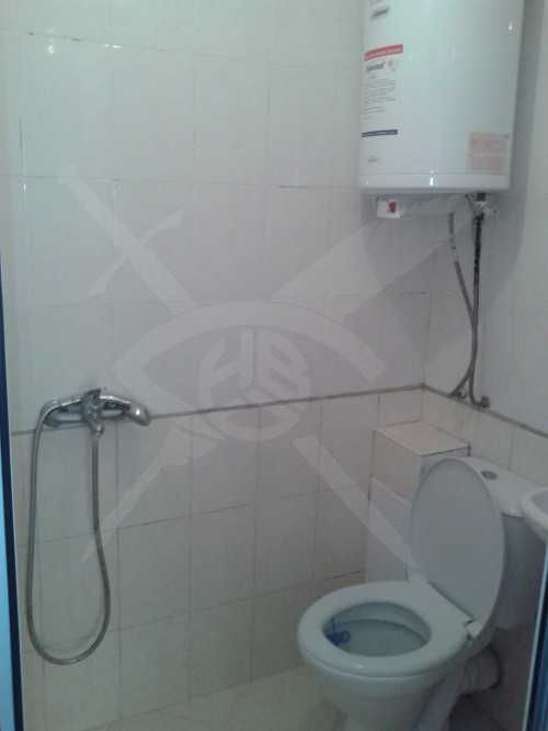 Дава се под наем Едностаен апартамент в Варна, Левски - 23 кв.м за 225 € - Снимка #2