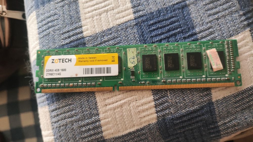 Ozu 4gb zotech 1600mzh ddr3