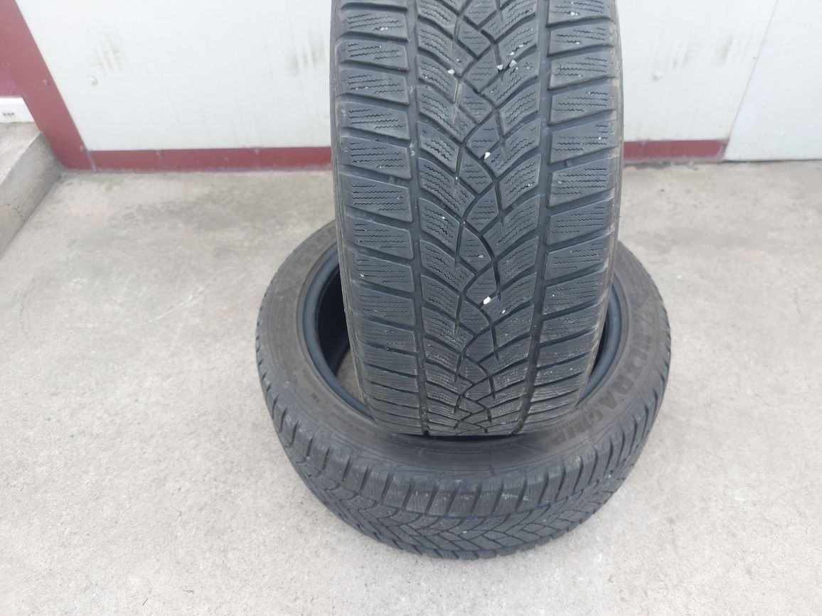 125 lei bucata! Doua anvelope M+S/IARNA 235 45 18 Goodyear