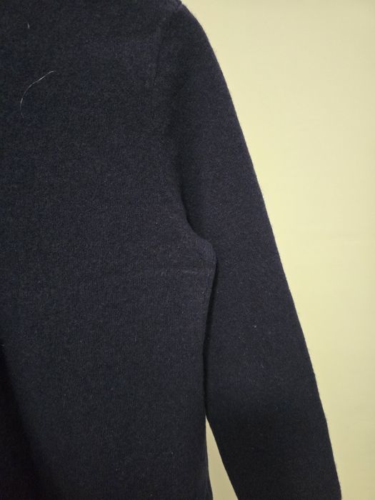 Pulover din casmir maleta din casmir