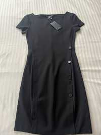 Черна  рокля Armani Exchange с етикет