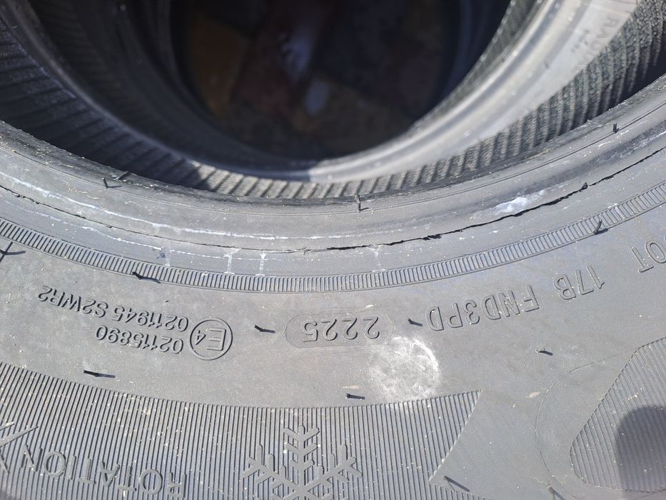 Vând cauciucuri 195.65.15 noi