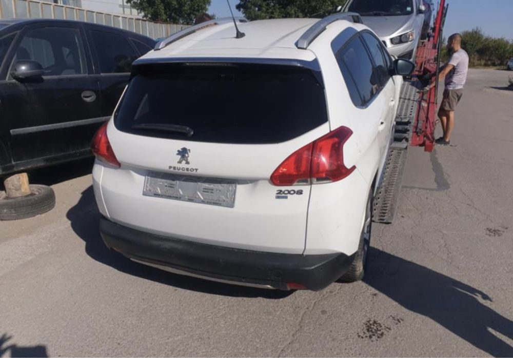 Peugeot 2008 1.6HDI на части