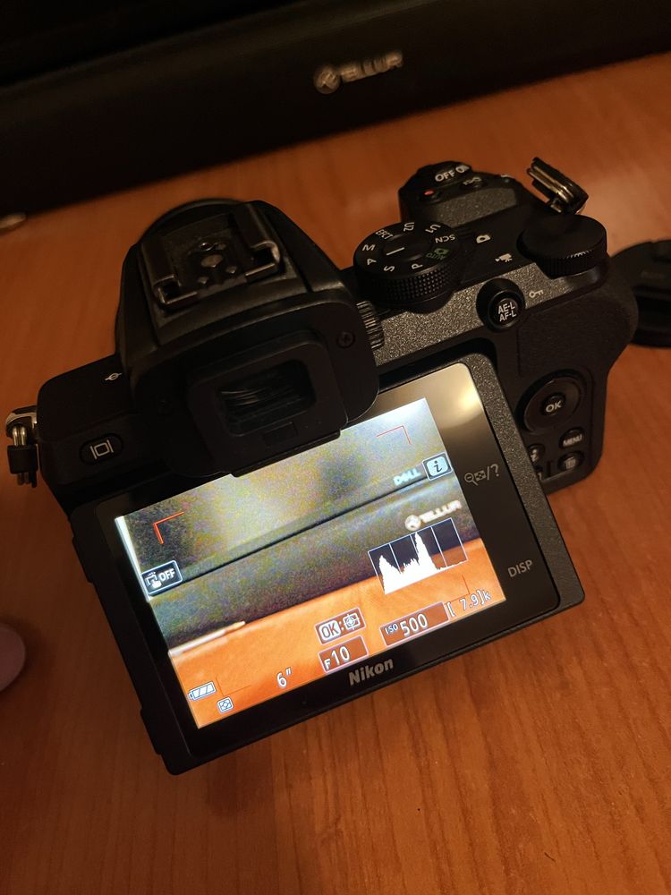 Nikon Z50 mirrorless + obiectiv Nikkor 16-50mm
