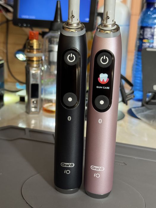 Periuta Oral B io9 black