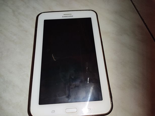 Планшет Samsung Galaxy Tab 3 7.0 Lite SM-T116