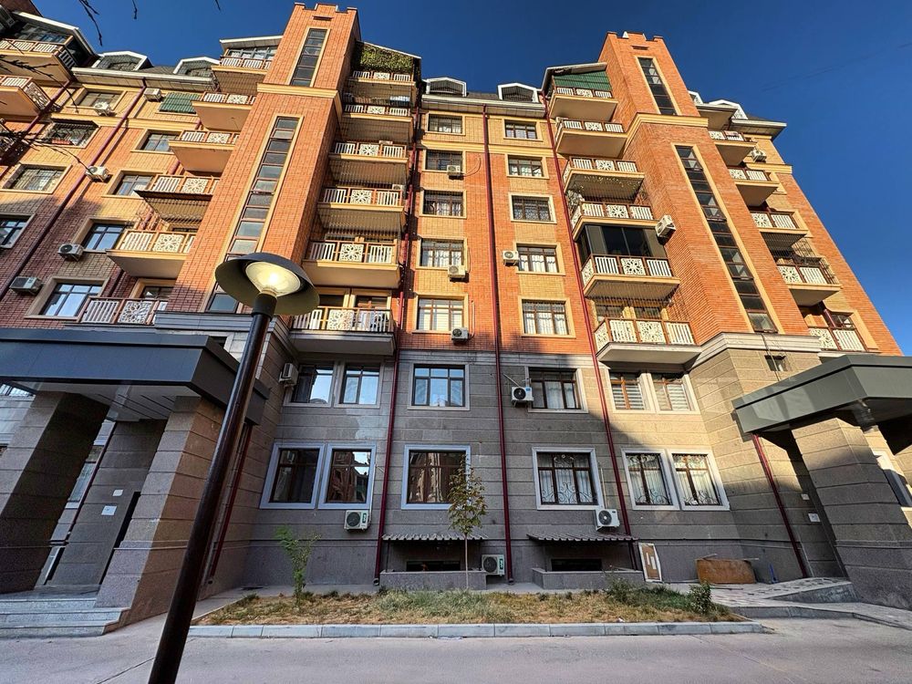 Продается элитная 4х ком кв Шампанский завод
