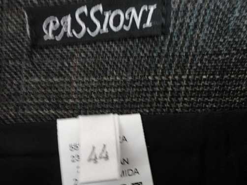 Compleu de dama elegant  marimea 44 format  din 3 piese de stofa