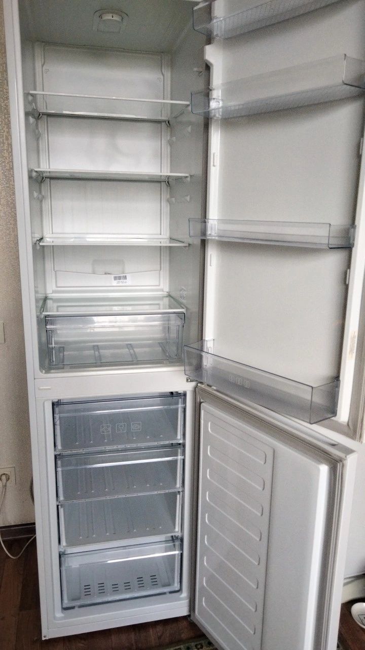 Холодильник BEKO