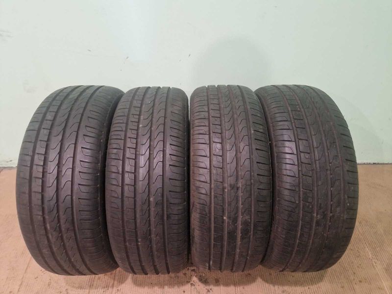 4 Pirelli R18 215/45/ 
летни гуми DOT2619