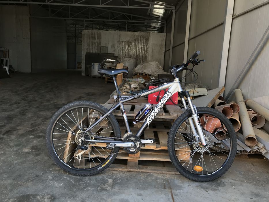 Vând Bicicleta Rock Machine