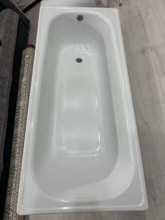 Ванна б/у в хорошем состоянии