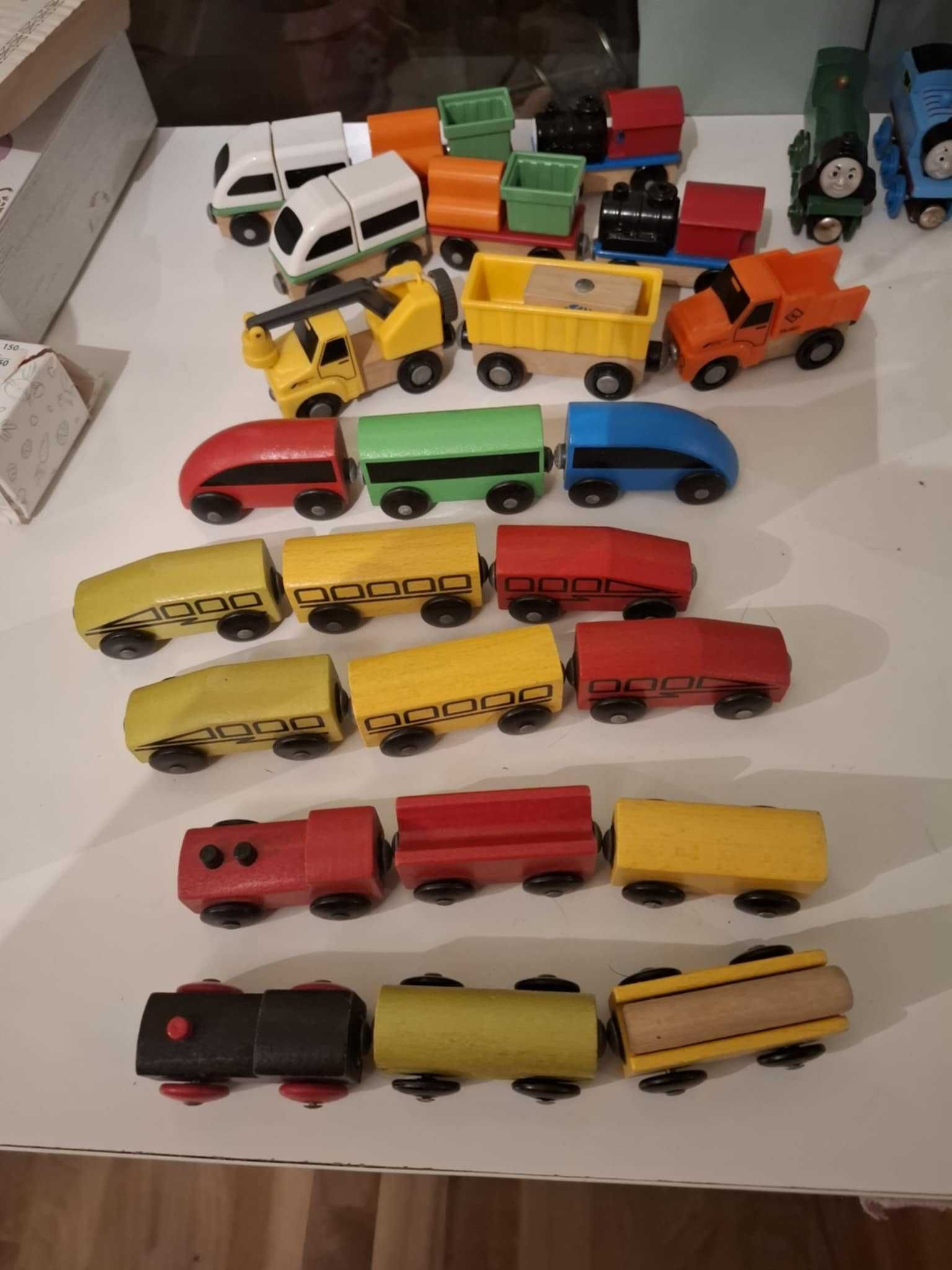 Дървено влакче с релси – IKEA + 24 вагончета + Thomas & Friends