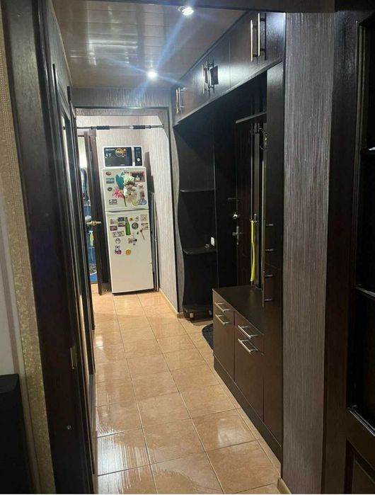 Квартира продаётся Чиланзар 13 квартал 2/5/5 с мебелью фархадский