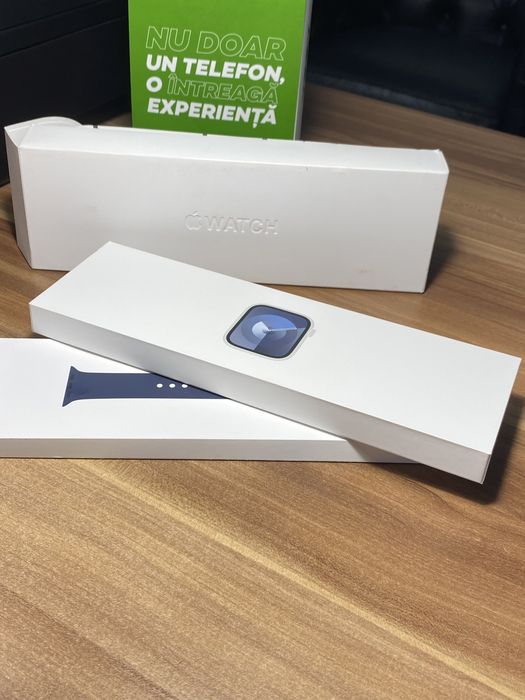Apple Watch Seria 9 / 45 mm / GPS / Store Blue  |