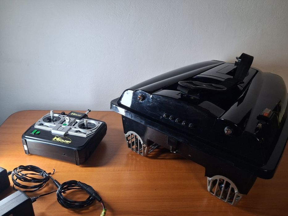 Navomodel de Nadit K-Karp Tormenta
De vânzare barcă de nadit K-Karp To