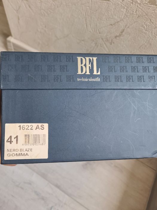 Мужская обувь. Туфли на меху и ботинки.