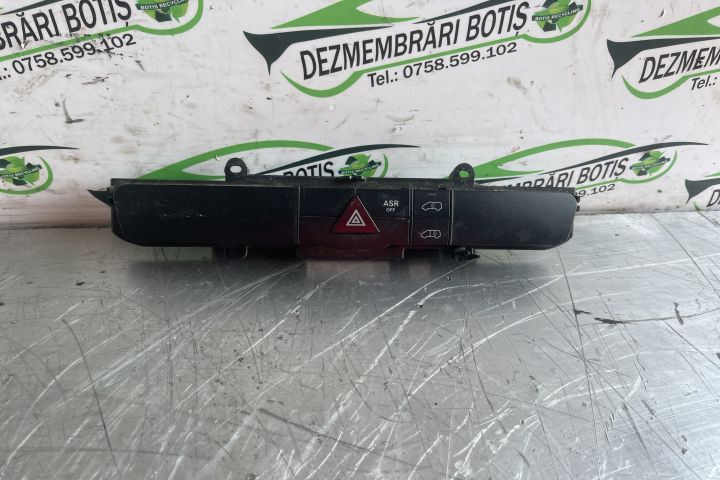 Buton avarie A9068701010 Mercedes-Benz Sprinter a 2-a generatie 906