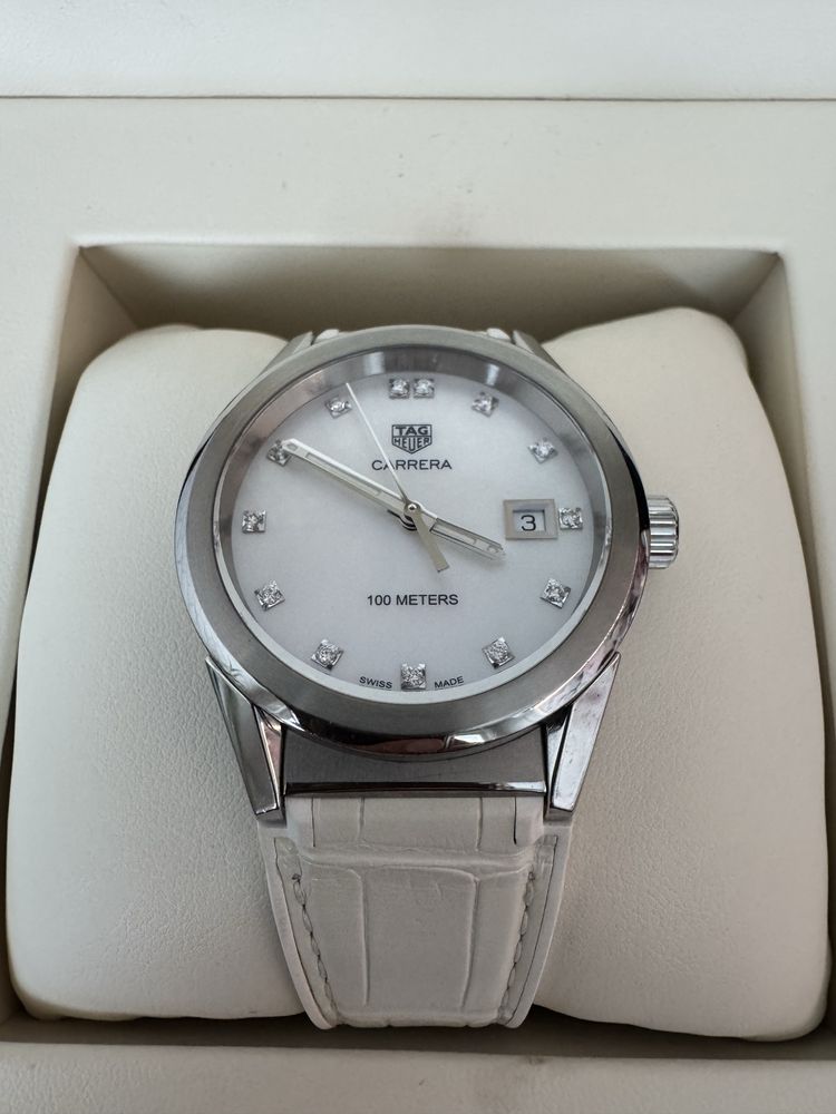 Дамски часовник TAGHeuer carrera diamond