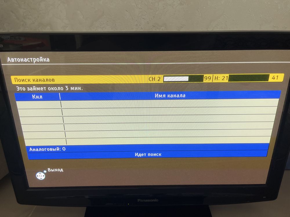 Продается широкоформатный телевизор Panasonic model TX-PR37C10