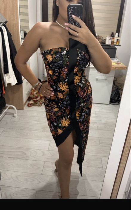 Rochie paiete cusute manual