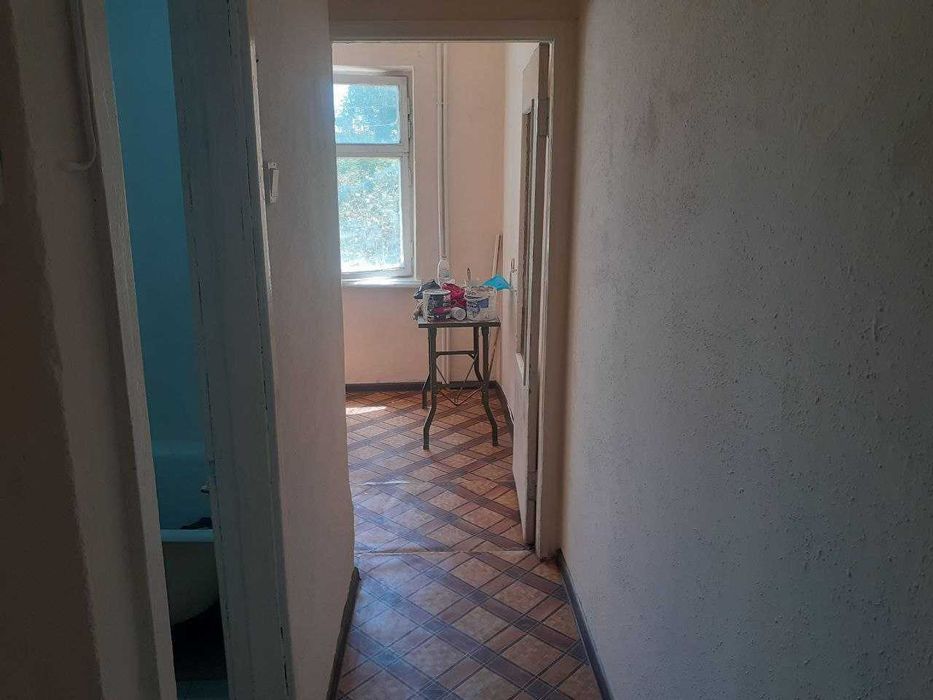 1 хоналик квартира 2 этаж военкомат