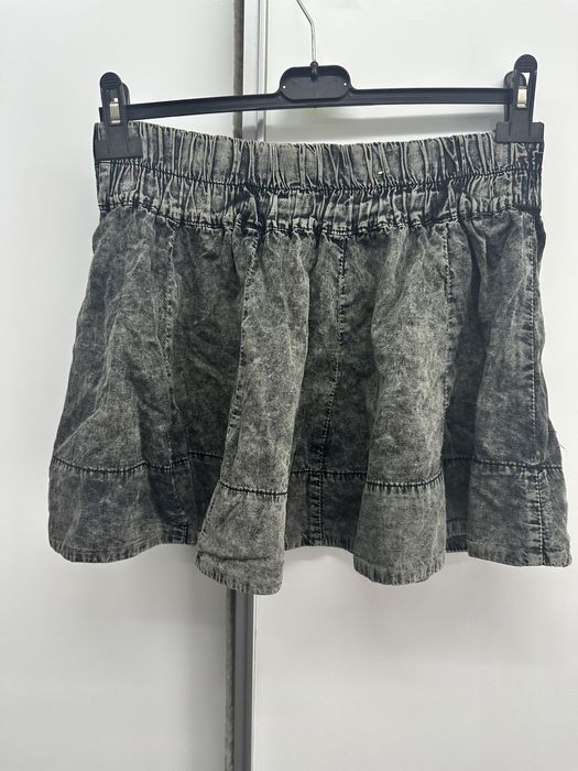 Fusta noua gri denim cu elastic