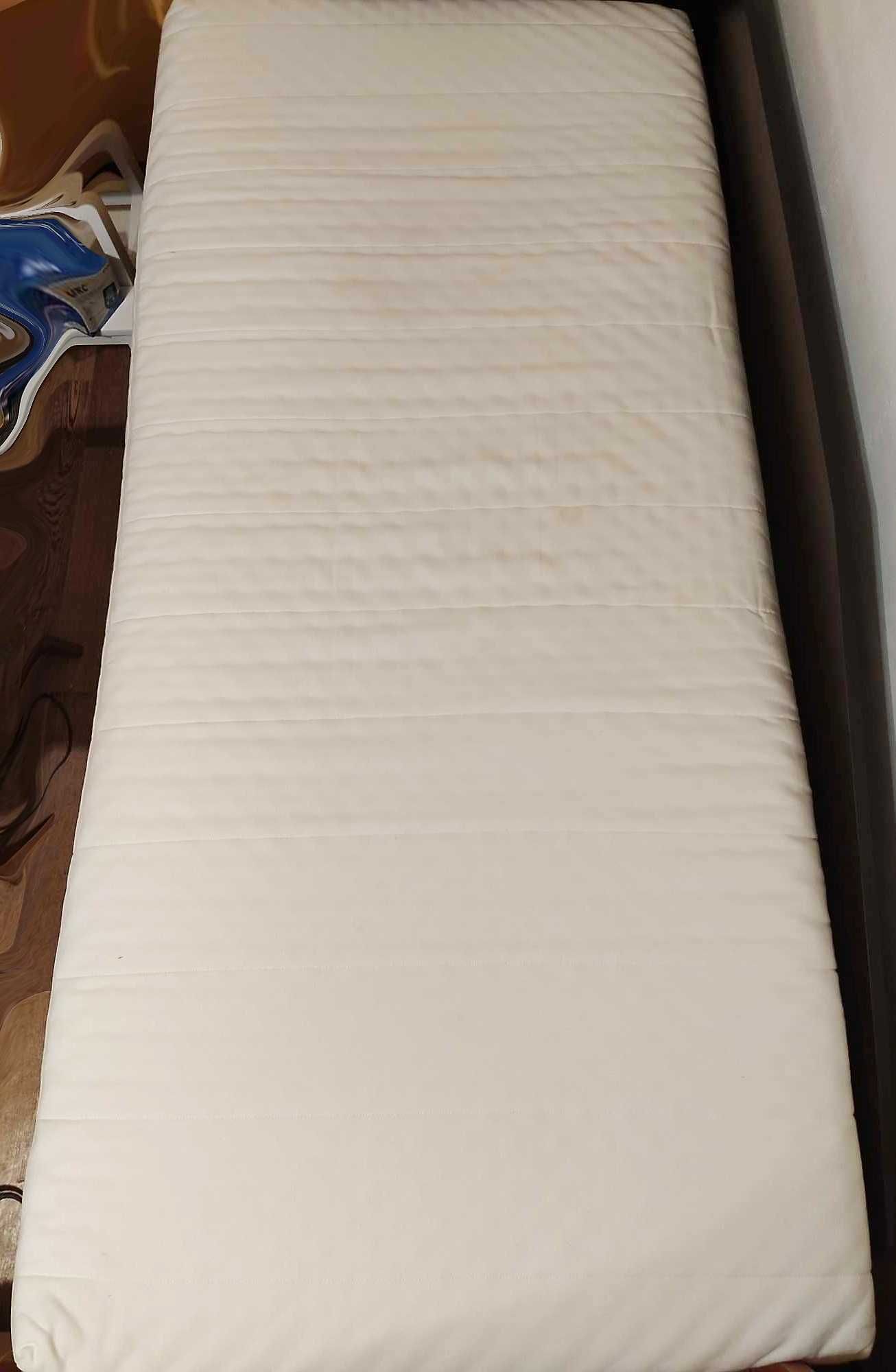 Комфортен топ матрак Moshult IKEA 90/200 см, дебелина 10 см