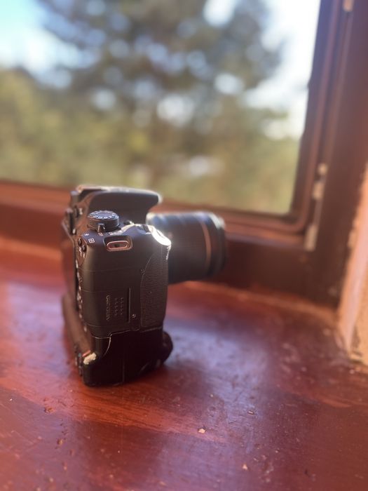Aparat Foto Canon EOS 700D