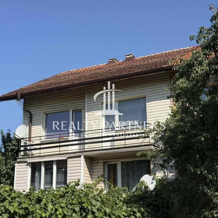 Етаж от Къща 85 м² в Разширен Център на Перник, кв. Клепало!