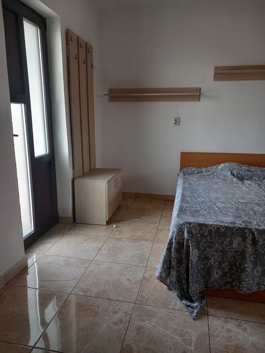 Garsonieră inchiriere