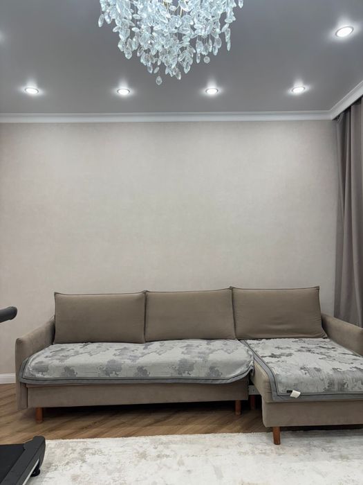 Продается Диван 3 метра