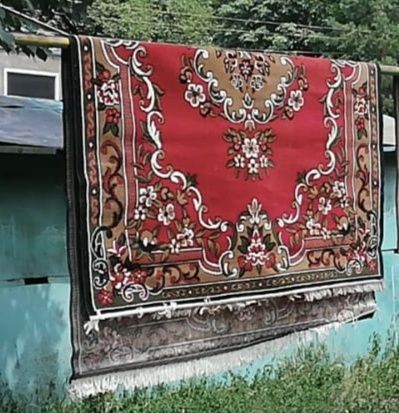 Продается красный ковёр