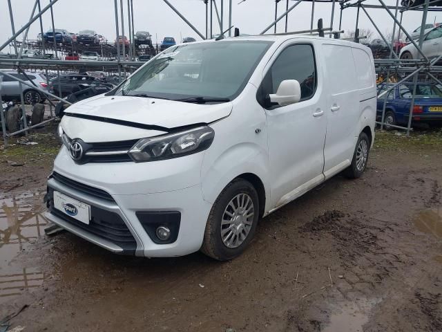 Dezmembrez Toyota ProAce 2 [2016 - 2019] Minivan Compact