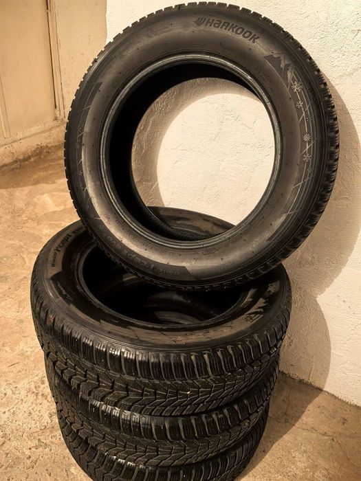 Cauciucuri iarna Hankook 215/65 R17 i'cept evo3 SUV, Dot 2022