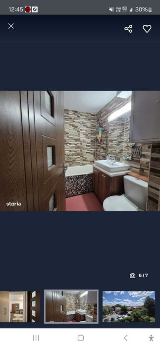 Vand apartament zona centrala etaj 2