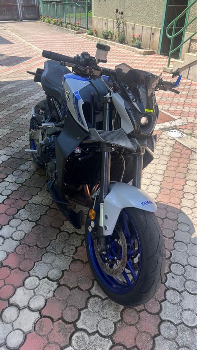 YAMAHA MT09 2021