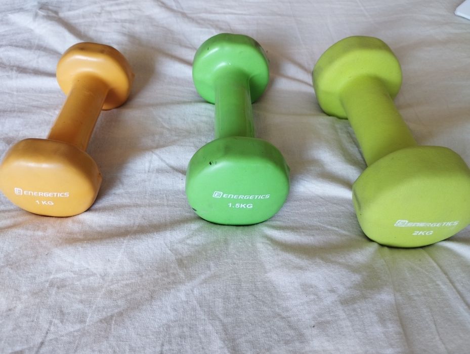 Дъмбели 1кг,1.5кг,2кг