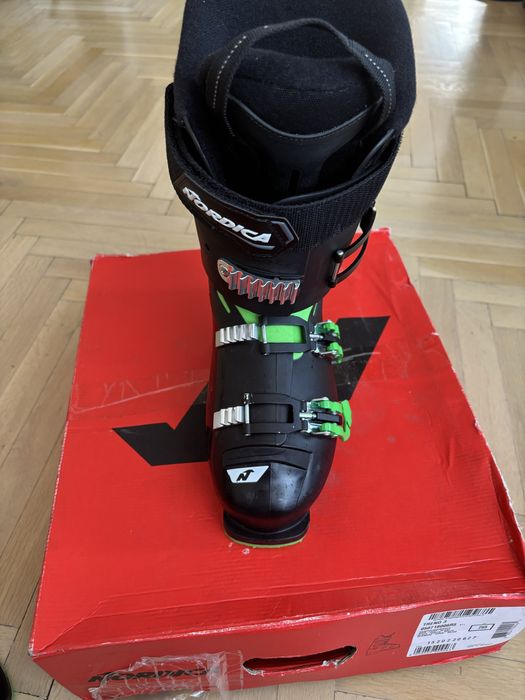 Ски обувки Nordica