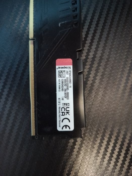 Vând set 16 GB RAM DDR5 5 2x8 6000mMT/s NOU,