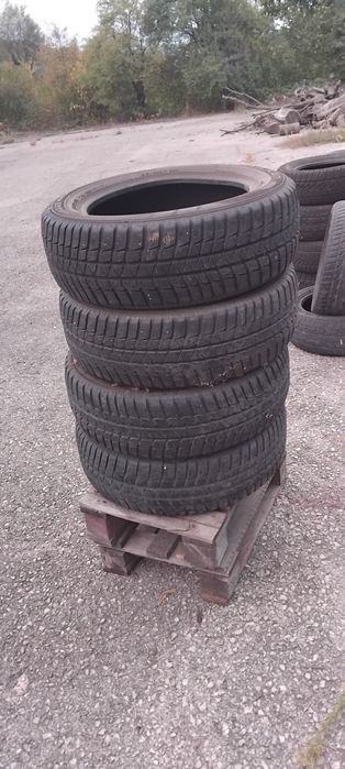 Гуми 215 60 16 Фалкен Falken 4 броя+. Нов внос. Като нови!