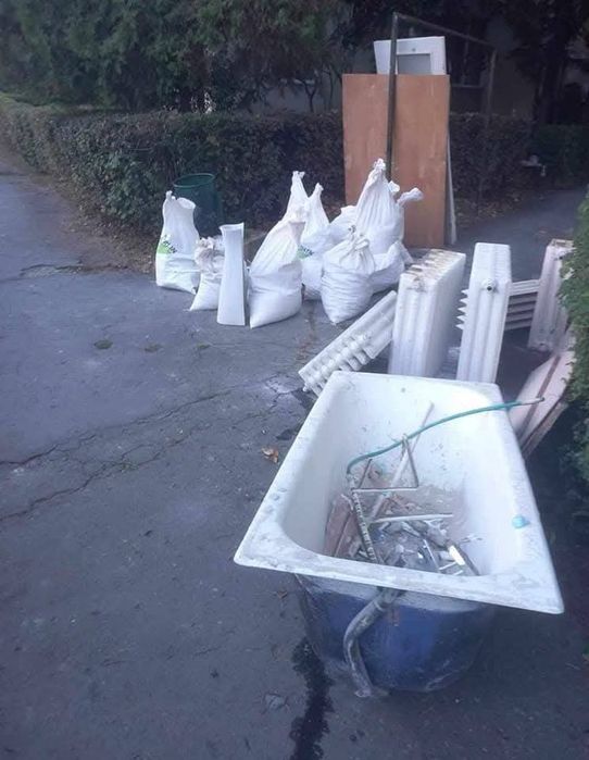 Car moloz si execut debarasari