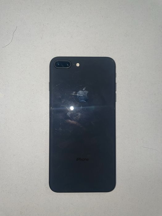 Iphone 8 plus.