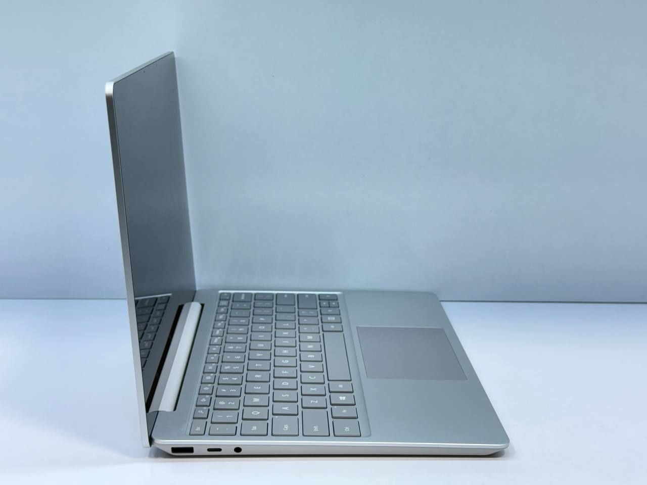 Microsoft surface [EliteTech]