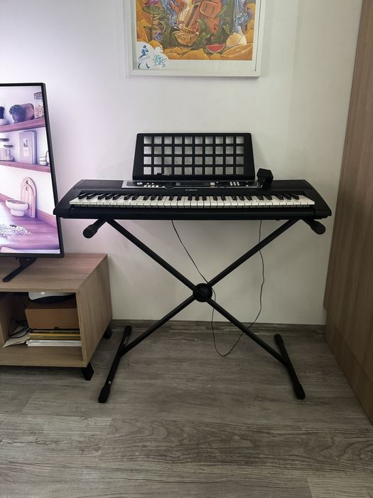Синтезатор Yamaha YPT-210