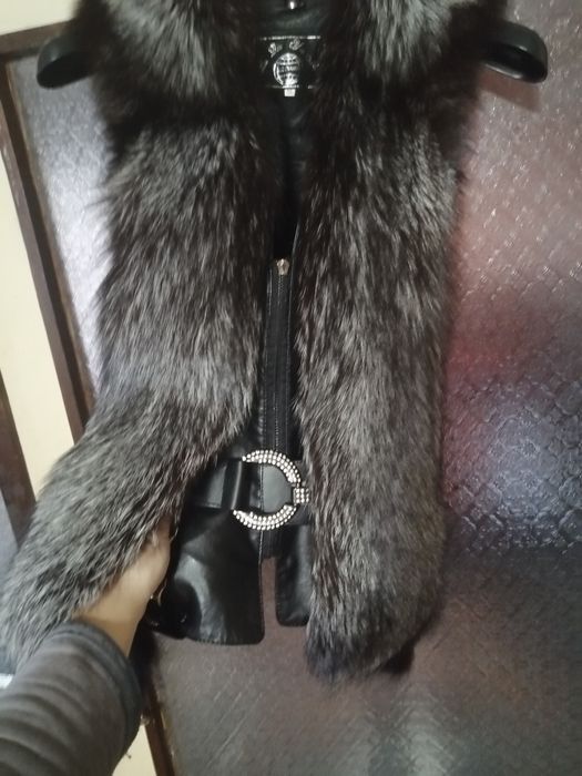 Елек от естествена кожа и естествен косъм