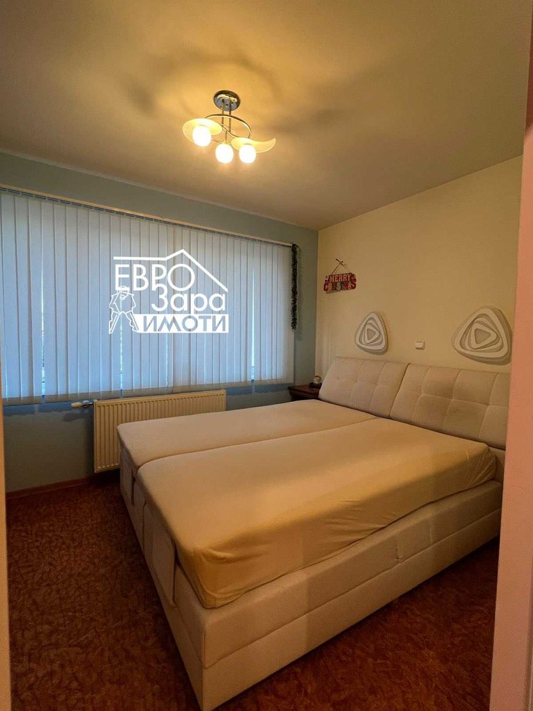 Продава се Четиристаен апартамент в Стара Загора, Център - 92 кв.м за 1573 €/кв.м - Снимка #2