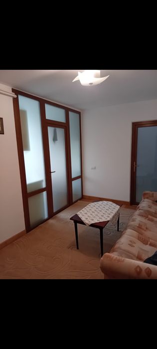 Închiriez apartament 1 camera