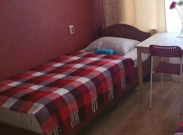 Девушке Жильё Бесплатно